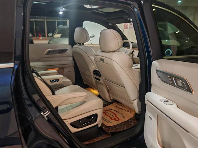 Deepal S09 2025 صورة سيارة #16