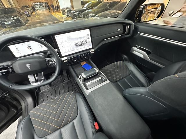 Deepal G318 2024 car image #16