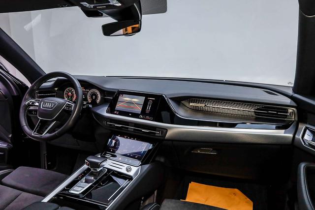 Audi Q6 2024 immagine di auto #16