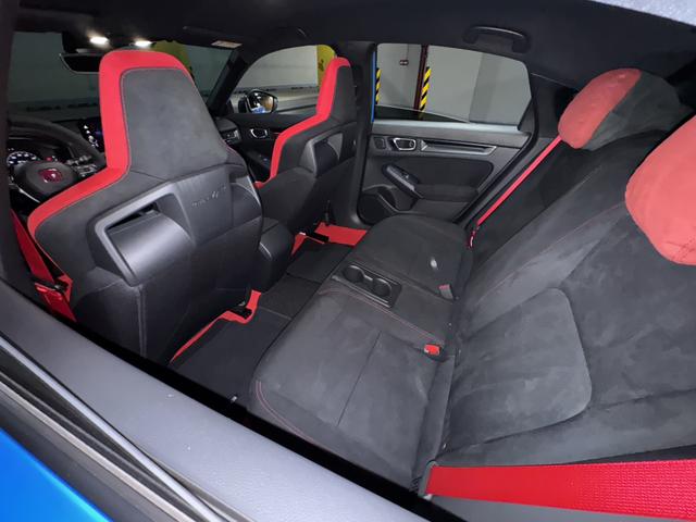 Honda Civic (Imported) 2025 car image #16