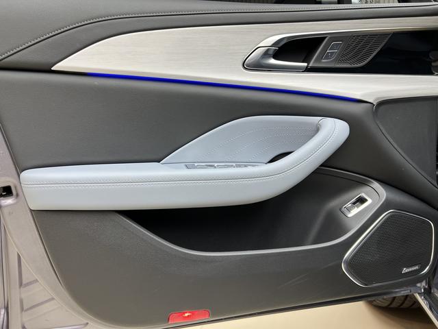 HongQi H5 PHEV 2025 car image #16