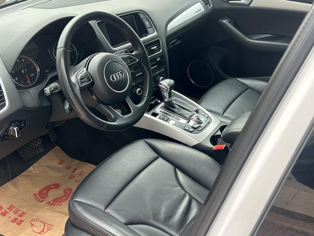 Audi Q5 (Imported) 2014 car image #16