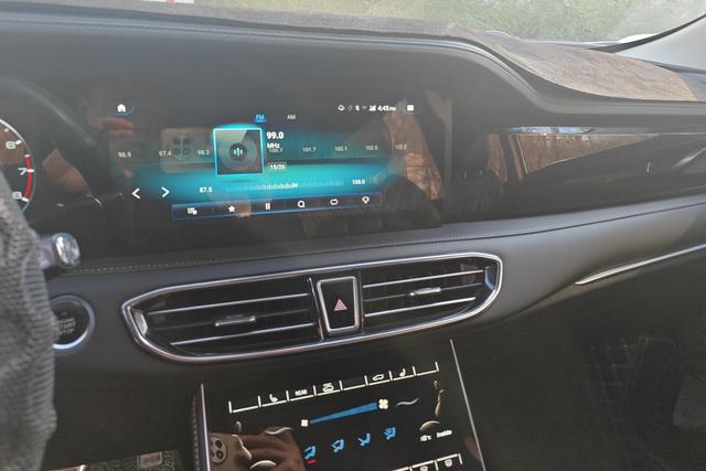 Jetour X95 2020 car image #16