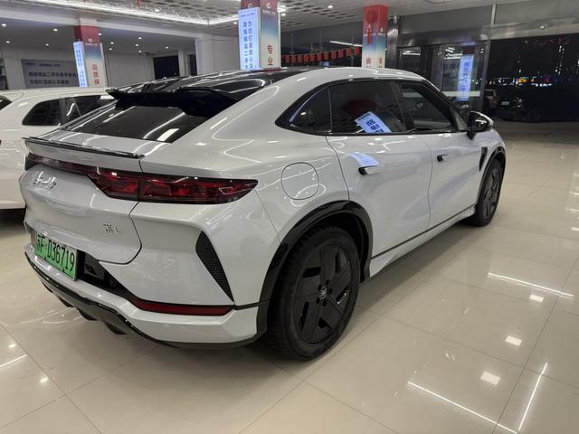 BYD SongL EV 2024 #16 BYD SongL EV 2024 immagine di auto #16