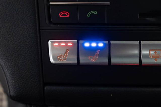 Mercedes-Benz CLS AMG 2017 car image #16