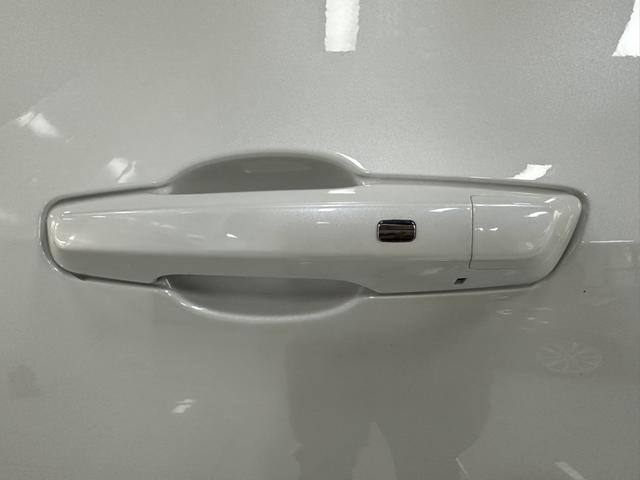 Chevrolet Equinox Plus 2025 car image #16