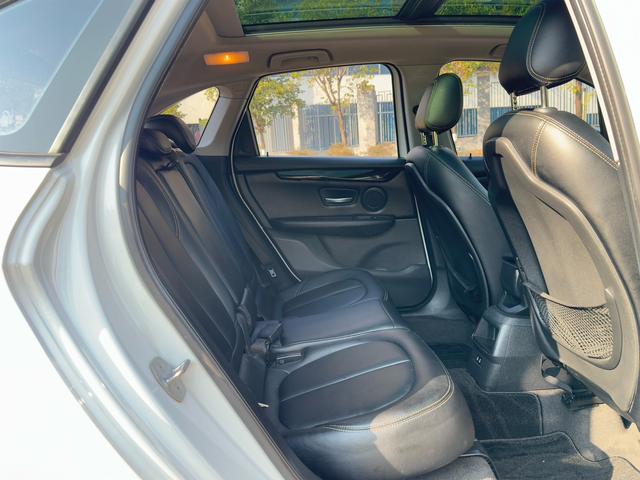 BMW 2 Series Tourer 2019 car image #16