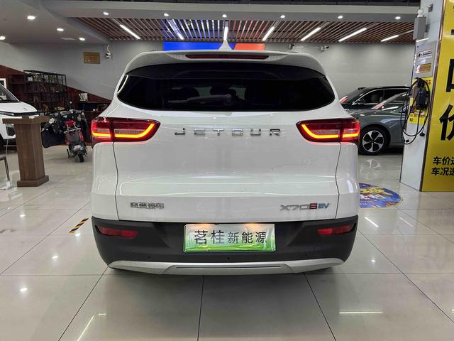 Jetour X70S EV 2023 #16 Jetour X70S EV 2023 car image #16