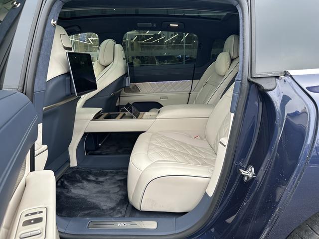 蔚来 蔚来ET9 2025 汽车图片 #16