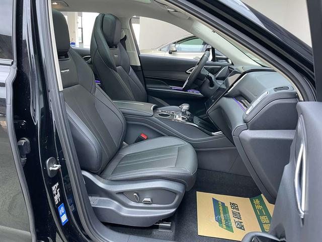 HongQi HS3 2024 car image #16