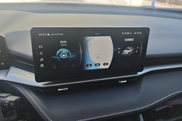 Haval H6 2024 car image #16