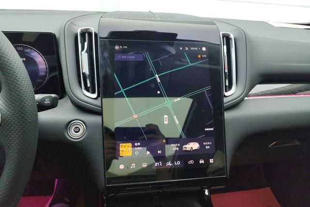 HongQi HS3 2024 #16 HongQi HS3 2024 car image #16