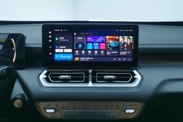 Haval H5 2023 #16 Haval H5 2023 immagine di auto #16