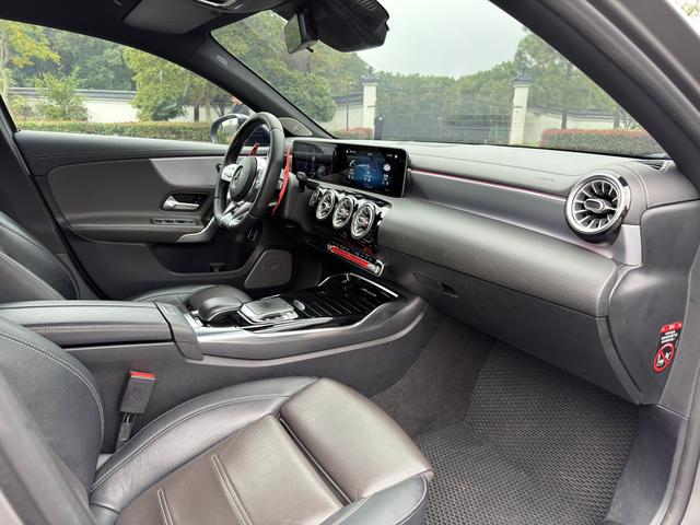 Mercedes-Benz A AMG 2020 #16 Mercedes-Benz A AMG 2020 صورة سيارة #16