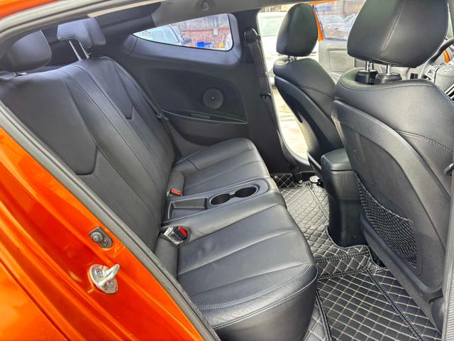 Hyundai Veloster 2012 #16 Hyundai Veloster 2012 car image #16