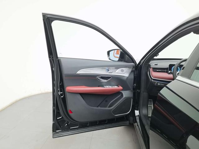 Jetour X70 C-DM 2025 #16 Jetour X70 C-DM 2025 car image #16