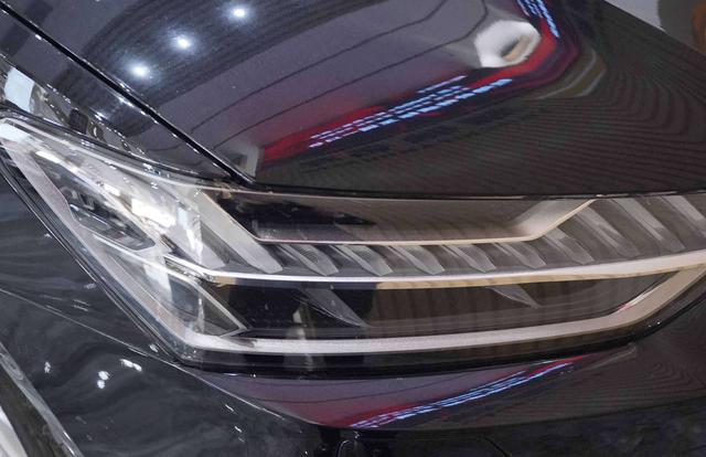 Audi A7L 2025 immagine di auto #16