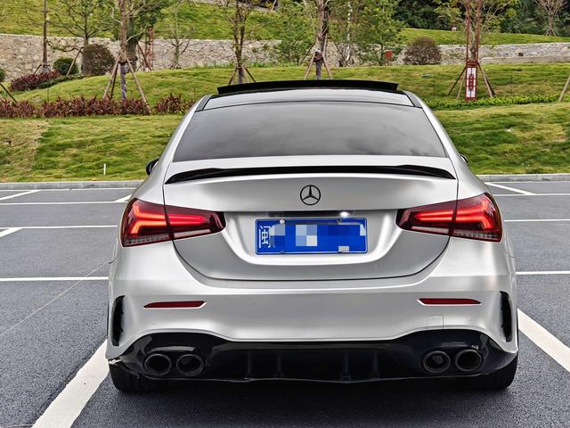 Mercedes-Benz A AMG 2022 image de voiture #16