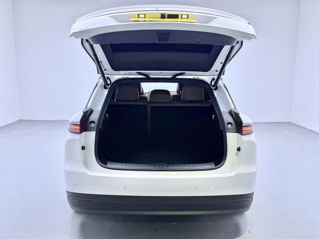 理想汽车 理想i6 2025 汽车图片 #16