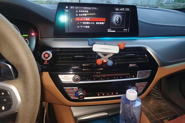 BMW 5 Series (Imported) 2019 #16 BMW 5 Series (Imported) 2019 car image #16