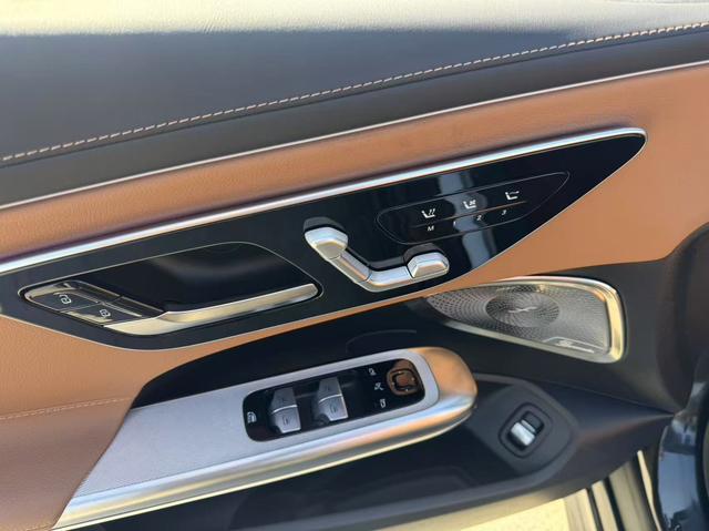 Mercedes-Benz CLE Class 2025 immagine di auto #16