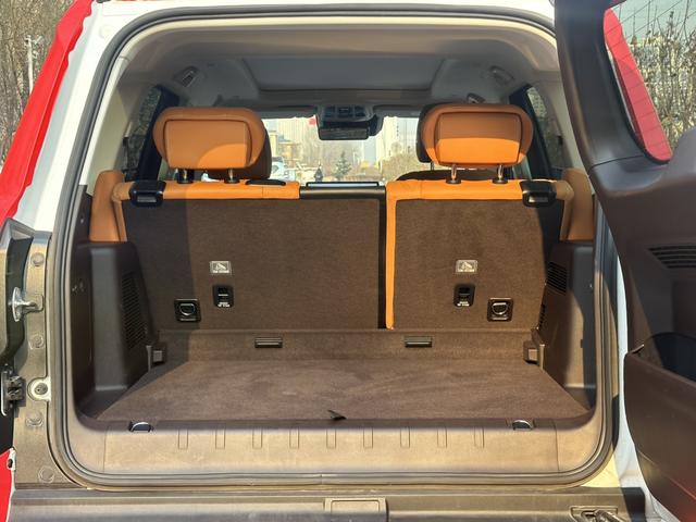 Tank 500 2024 car image #16