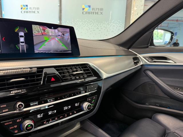 BMW 5 Series (Imported) 2019 #16 BMW 5 Series (Imported) 2019 car image #16