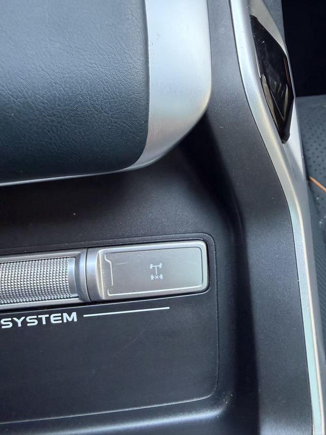 Deepal G318 2025 immagine di auto #16