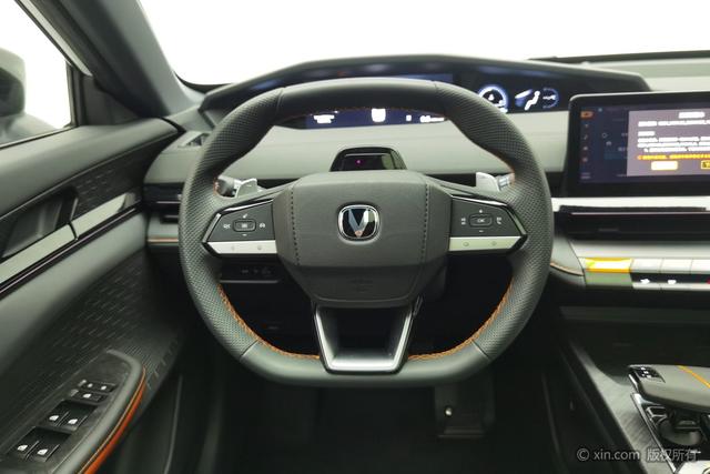 Changan BenBen i 2023 #16 Changan BenBen i 2023 car image #16