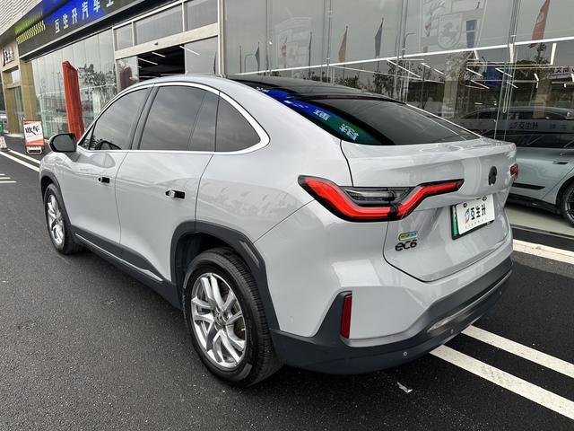 蔚来 蔚来EC6 2022 汽车图片 #16