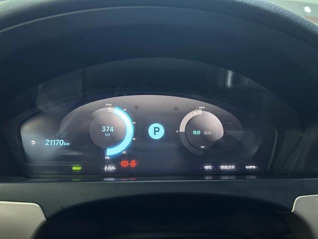 Denza DENZA 2018 car image #16