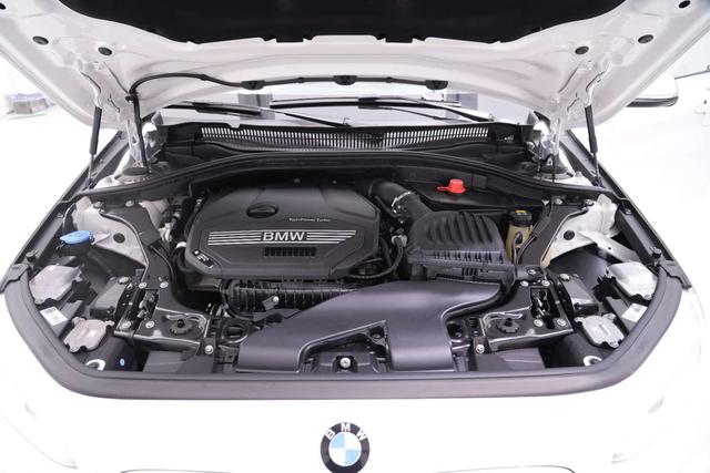 BMW 1 Series 2022 #16 BMW 1 Series 2022 car image #16