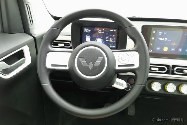 Wuling Hongguang MINI EV 2024 car image #16