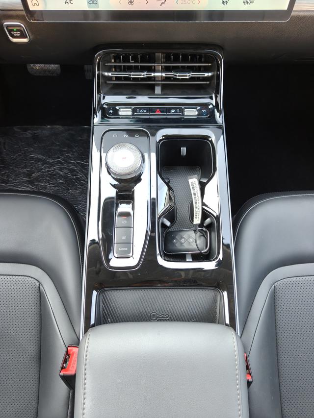 五菱汽车 五菱星光 2025 #16 五菱汽车 五菱星光 2025 汽车图片 #16