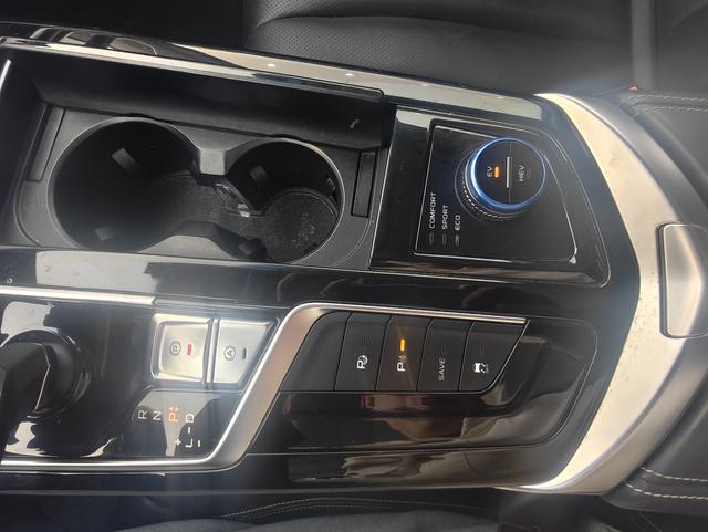 GEELY Ulion New Energy 2018 car image #16