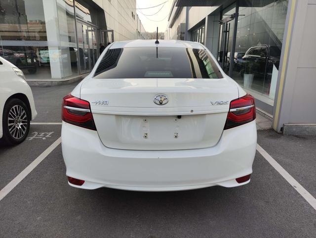 Toyota Vios 2022 immagine di auto #16
