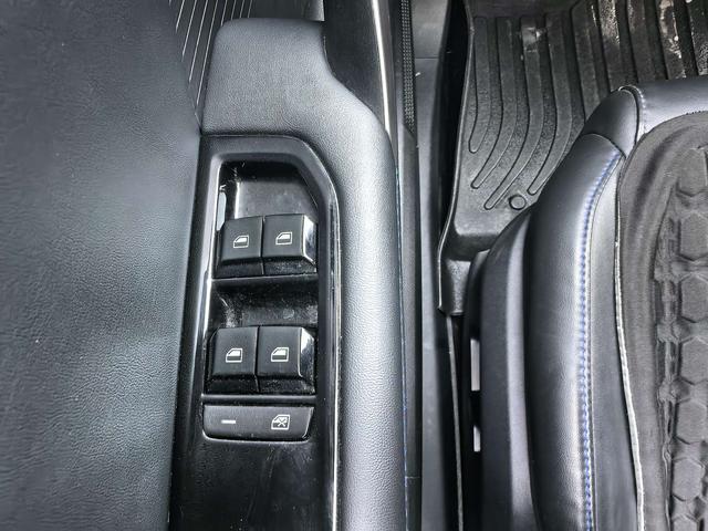 MG 4 EV 2022 #16 MG 4 EV 2022 car image #16