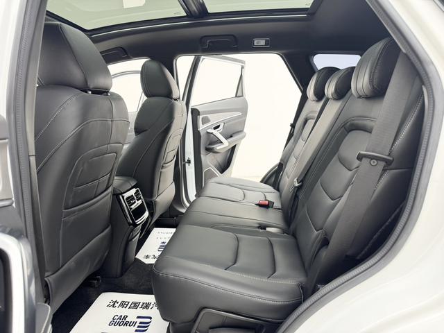 Jetour X70 PLUS 2023 car image #16