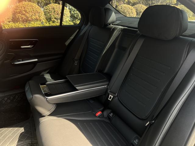 Mercedes-Benz C Class 2023 car image #16