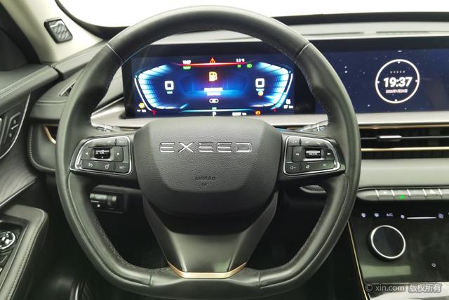 Exceed Chasing Wind C-DM 2022 #16 Exceed Chasing Wind C-DM 2022 car image #16