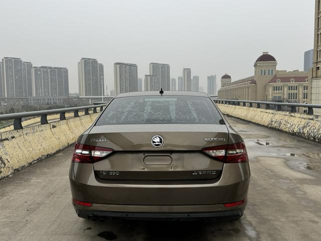 斯柯达 速派 2016 汽车图片 #16