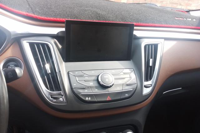 Soueast DX7 2015 car image #16