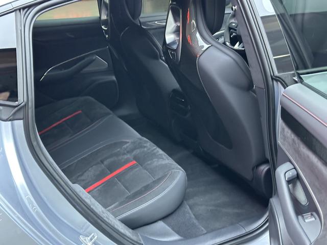 小米汽车 2025 汽车图片 #16