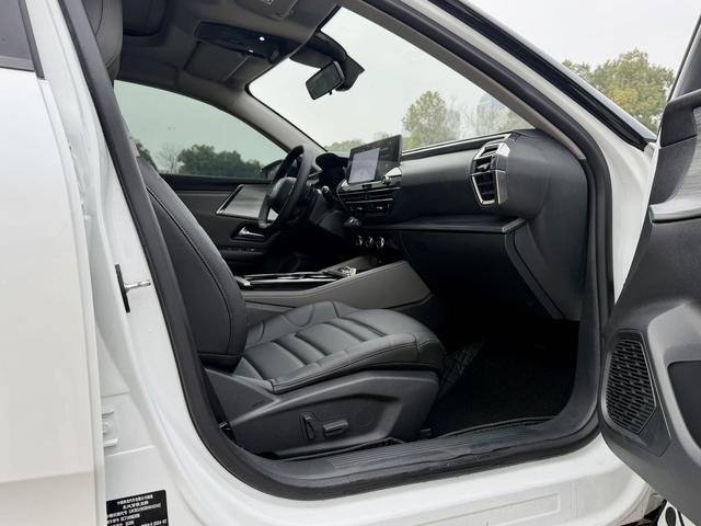 Citroen C5 X 2024 #16 Citroen C5 X 2024 car image #16