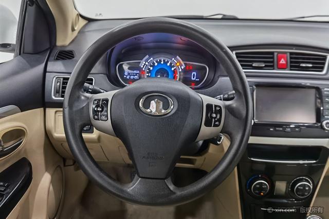 Great Wall C30 2014 imagem de carro #16