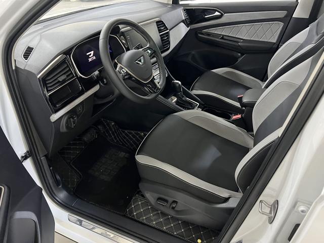 Jetta VS7 2022 car image #16