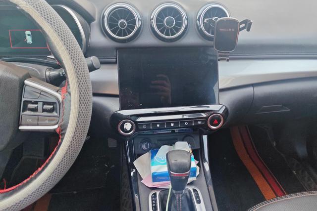 Kaiyi X3 2017 car image #16