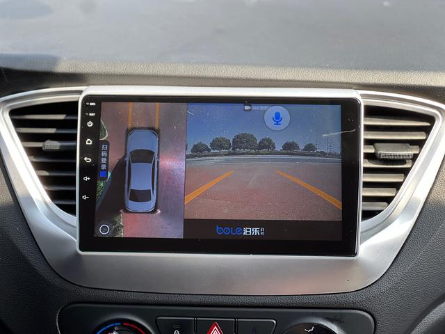 Hyundai Verna 2020 car image #16