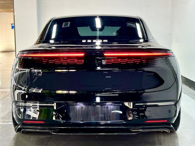 极氪 极氪007 2024 汽车图片 #16