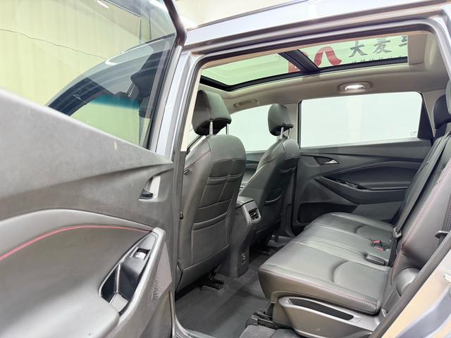 Chevrolet Orlando 2020 imagem de carro #16